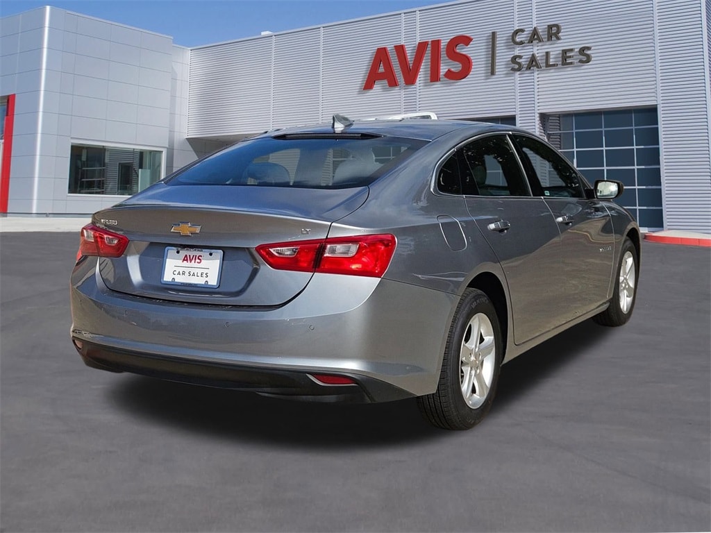 Thumbnail: 2024 Chevrolet Malibu - 6
