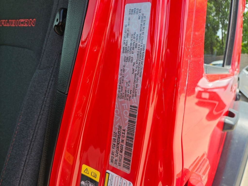 Thumbnail: 2025 Jeep Wrangler - 27