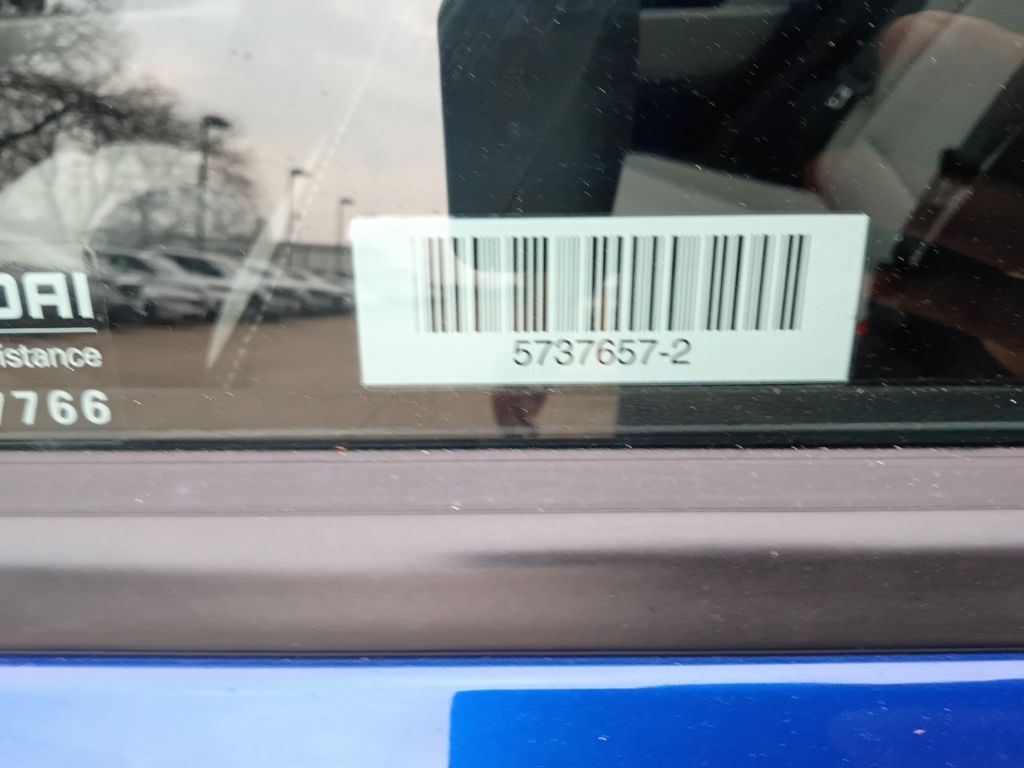 Thumbnail: 2025 Hyundai Venue - 13