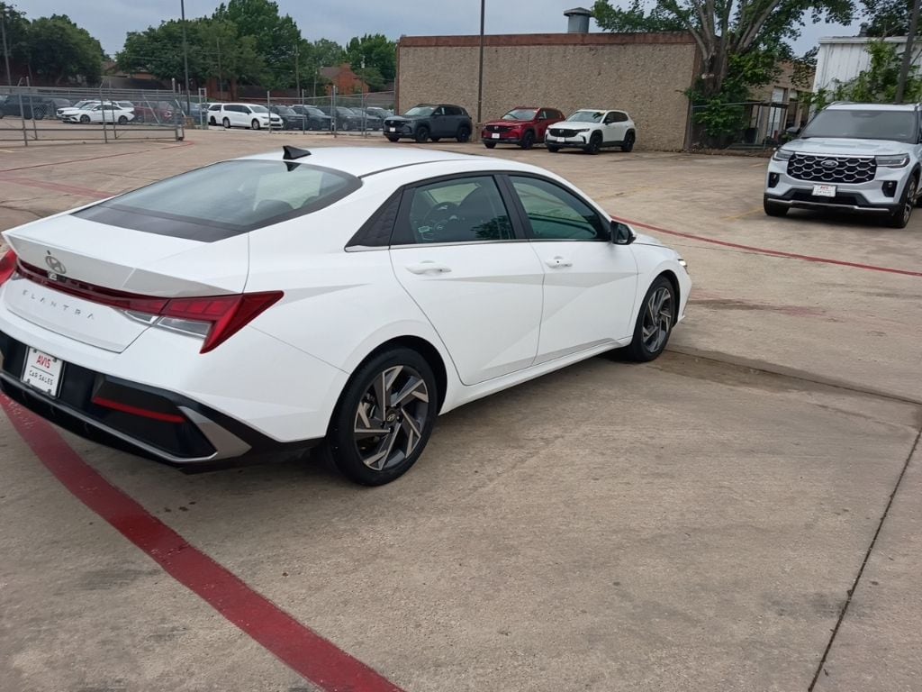 Thumbnail: 2025 Hyundai Elantra - 7