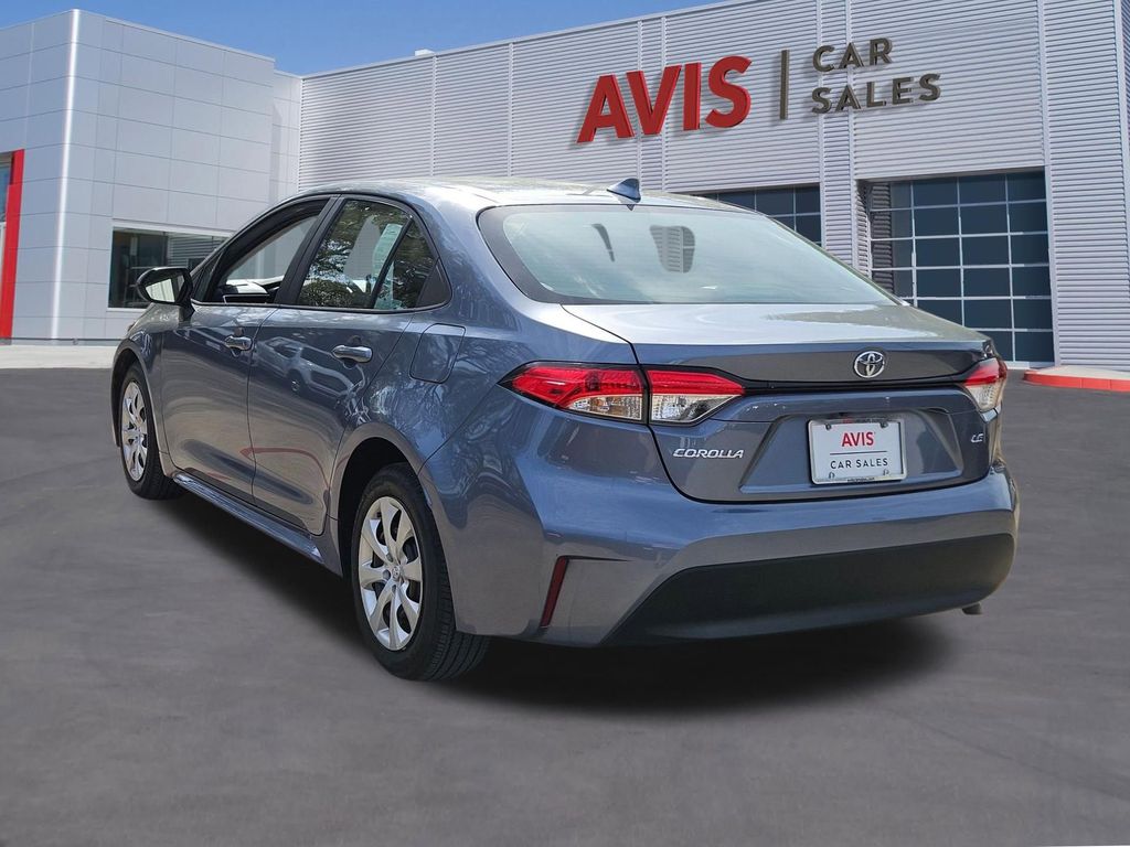 Thumbnail: 2025 Toyota Corolla - 3