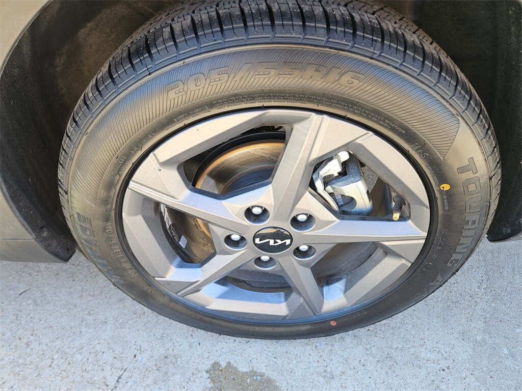 Thumbnail: 2025 Kia K4 - 25