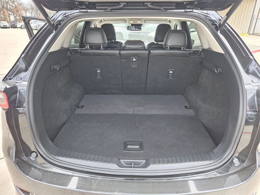 Thumbnail: 2025 Mazda CX-5 - 23