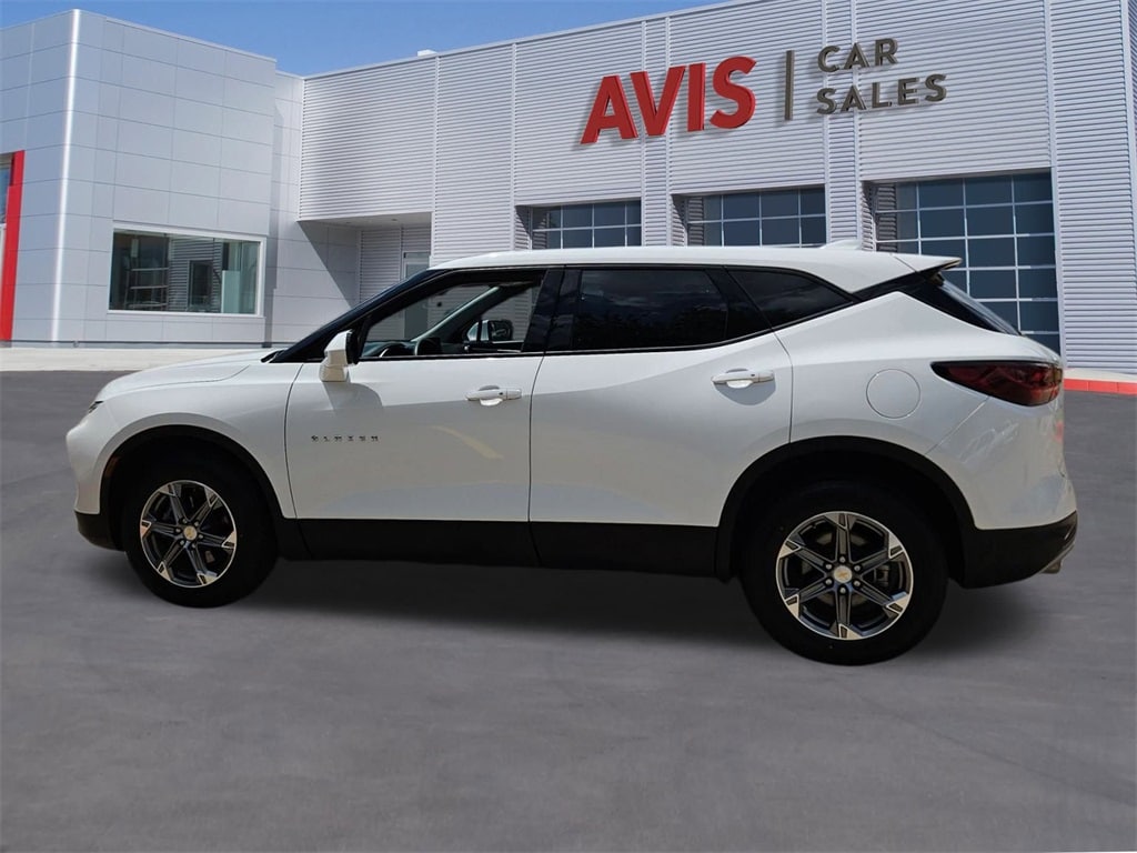 Thumbnail: 2023 Chevrolet Blazer - 10