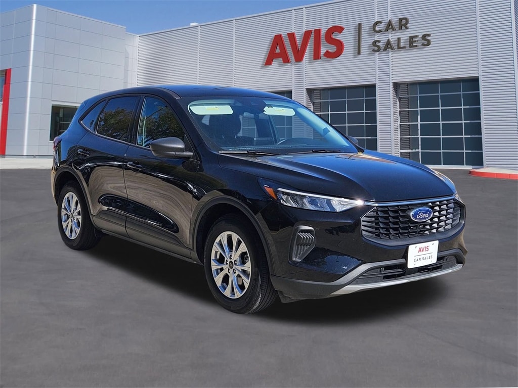 Thumbnail: 2025 Ford Escape - 9