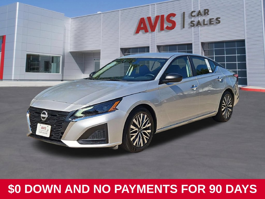 2025 Nissan Altima SV