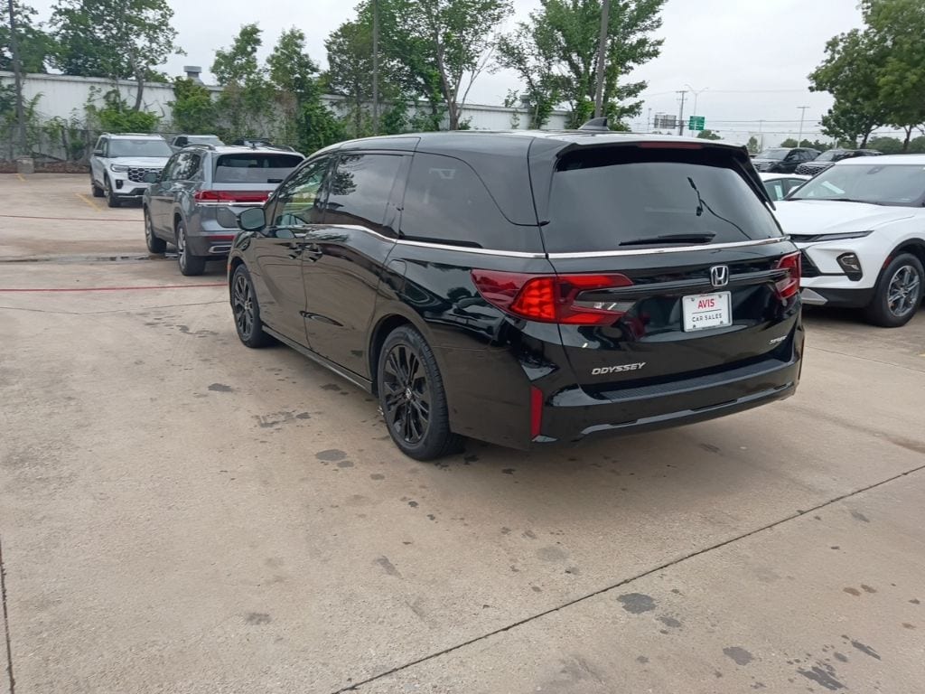 Thumbnail: 2025 Honda Odyssey - 8