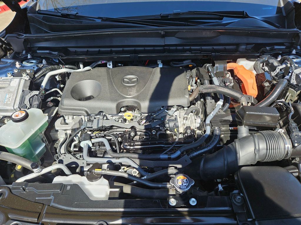 Thumbnail: 2025 Mazda CX-50 - 24