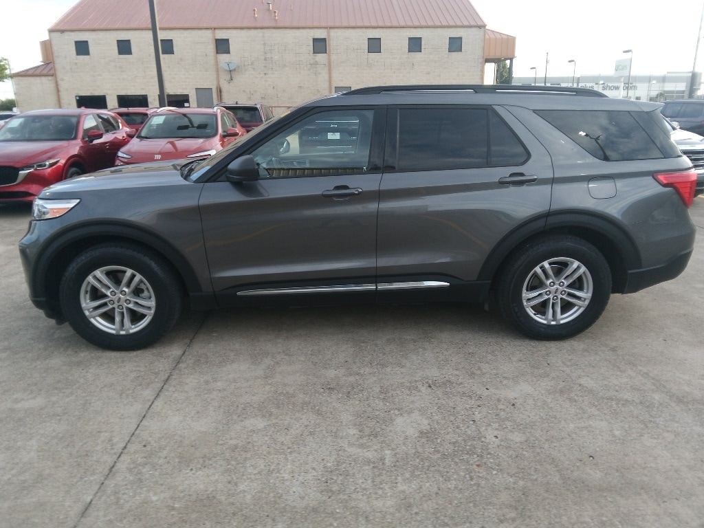 Thumbnail: 2023 Ford Explorer - 3