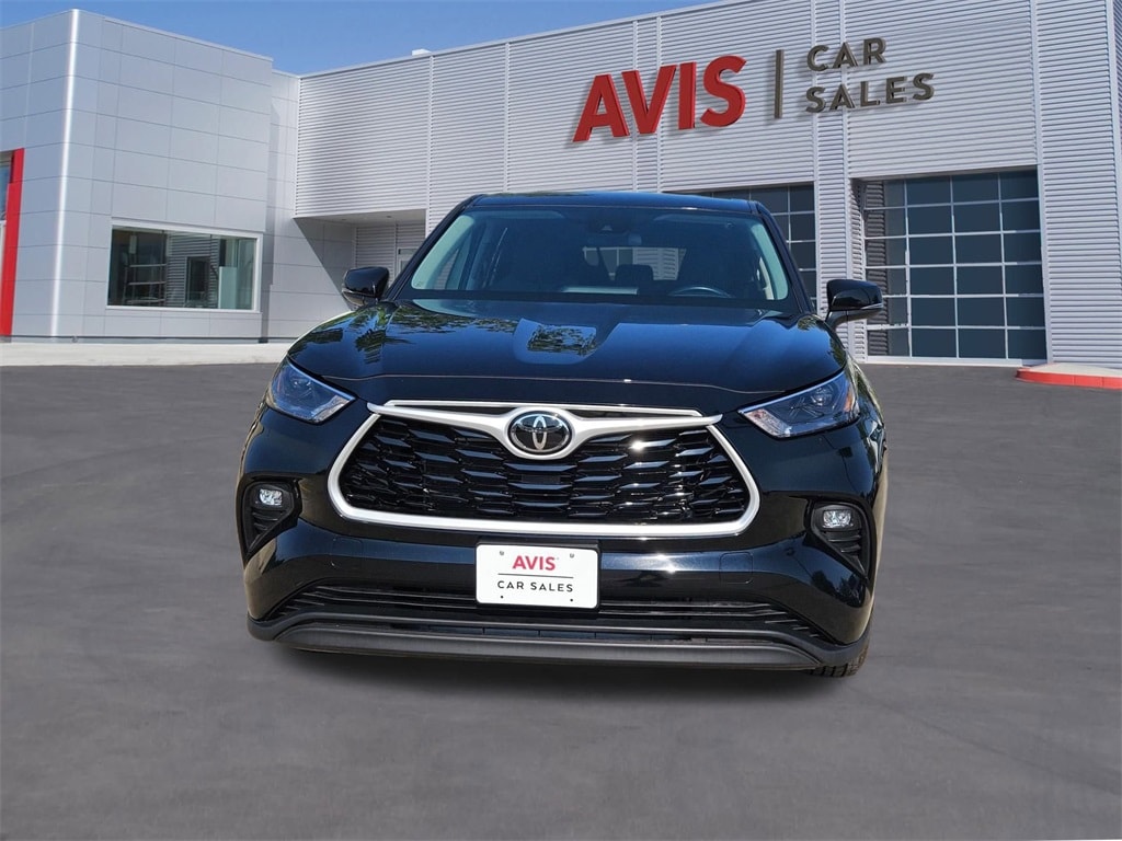 Thumbnail: 2024 Toyota Highlander - 2