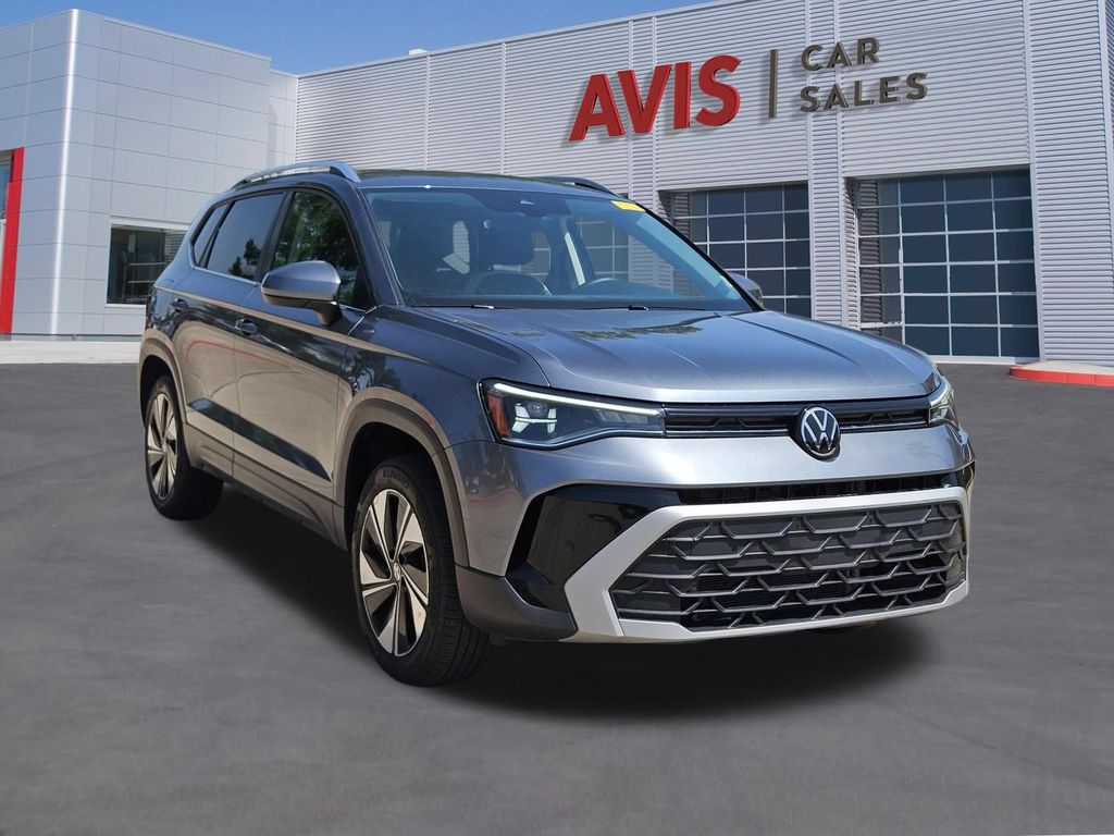 Thumbnail: 2025 Volkswagen Taos - 9