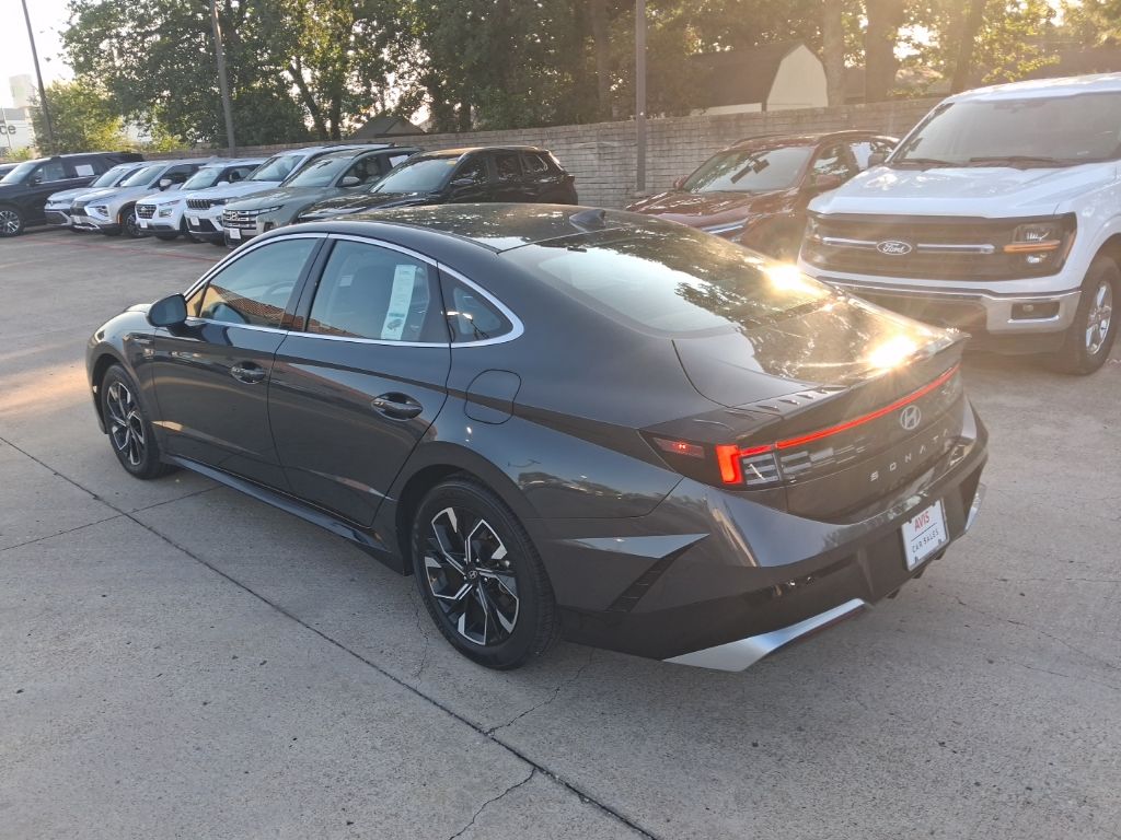 Thumbnail: 2025 Hyundai Sonata - 8