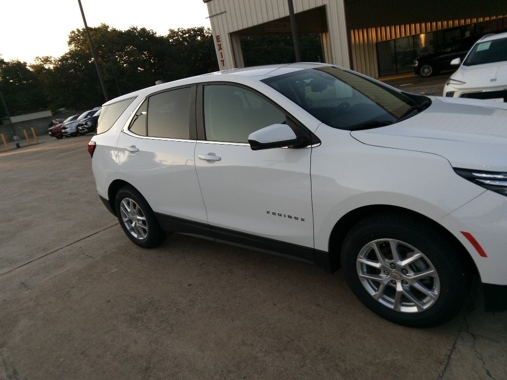 Thumbnail: 2024 Chevrolet Equinox - 8