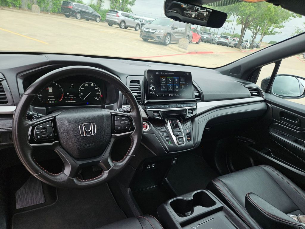 Thumbnail: 2025 Honda Odyssey - 16