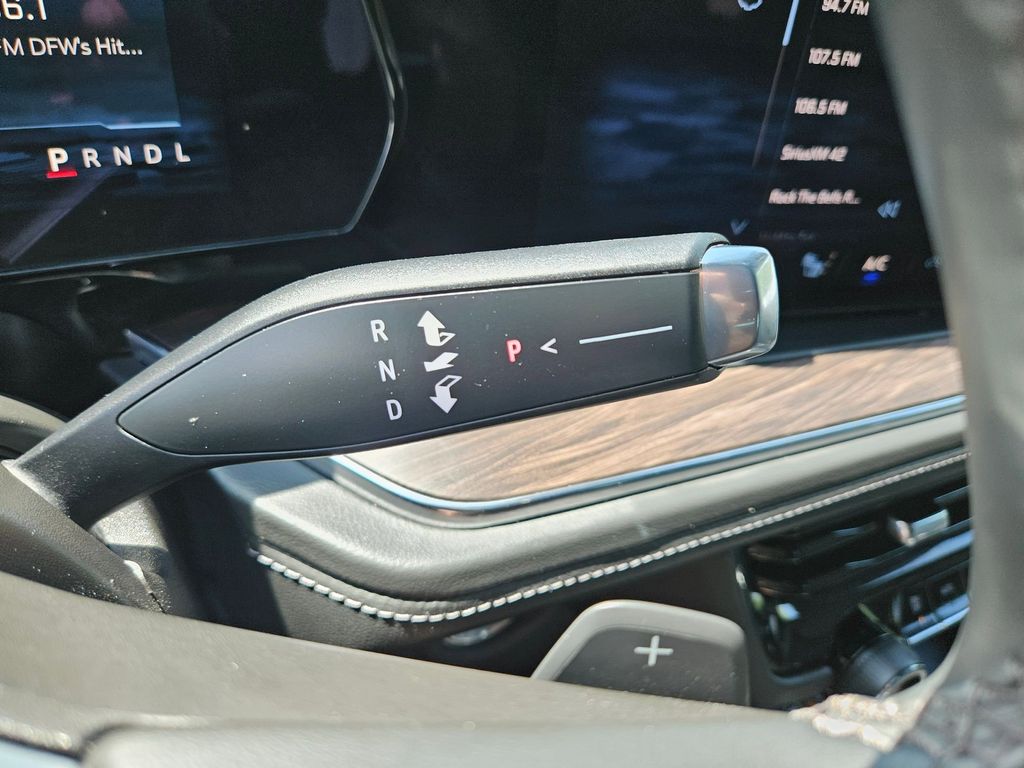 Thumbnail: 2025 Chevrolet Tahoe - 29