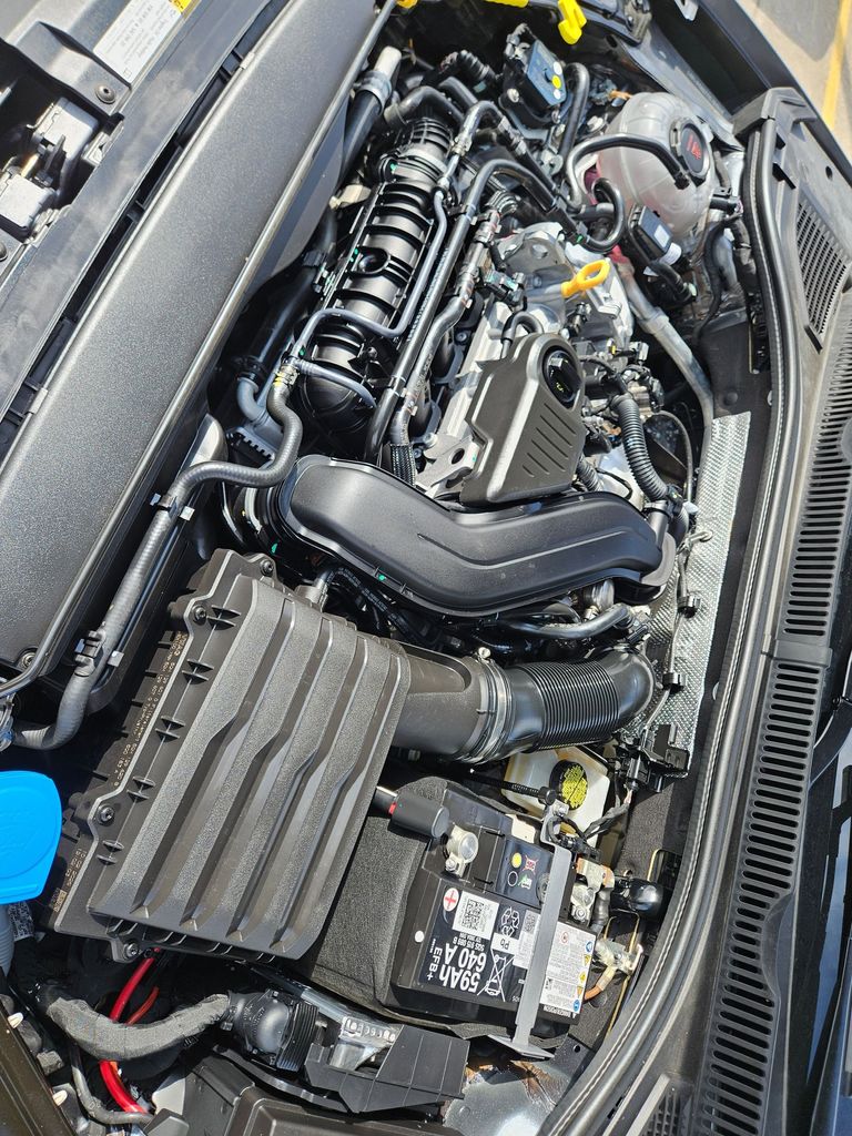 Thumbnail: 2025 Volkswagen Jetta - 23