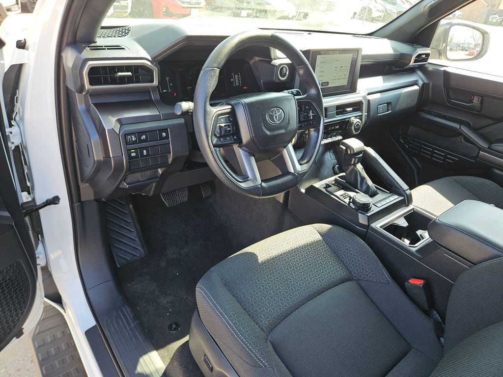 Thumbnail: 2025 Toyota 4Runner - 11