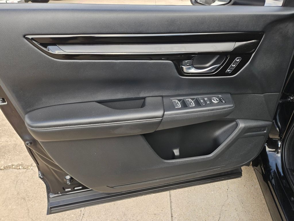 Thumbnail: 2025 Honda CR-V - 14