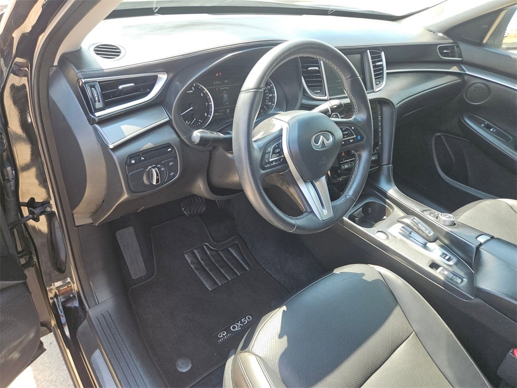 Thumbnail: 2024 INFINITI QX50 - 15