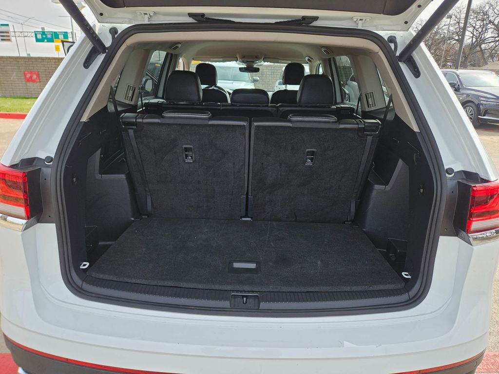 Thumbnail: 2025 Volkswagen Atlas - 24