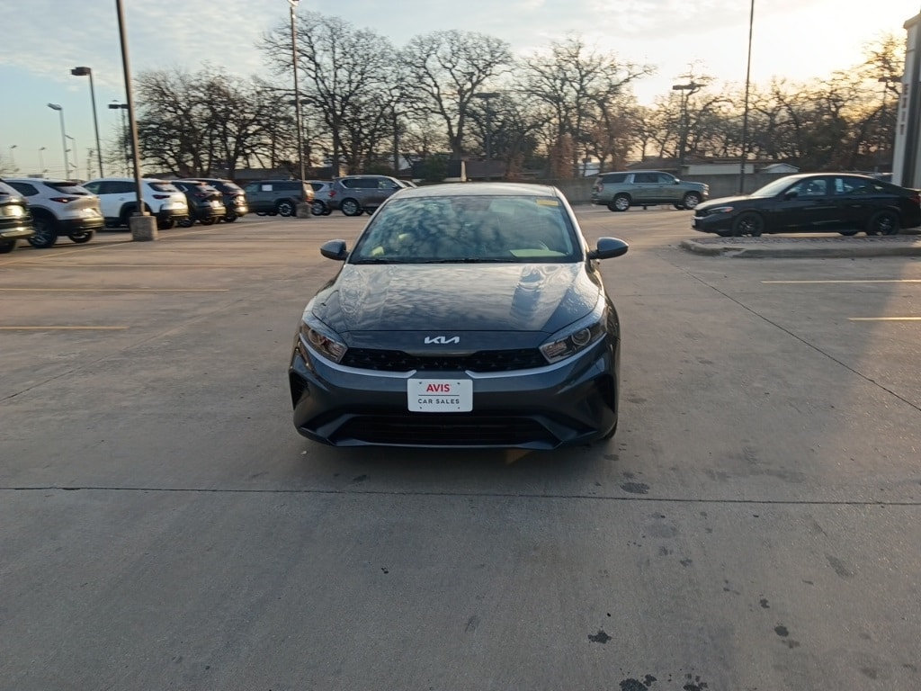 Thumbnail: 2024 Kia Forte - 2