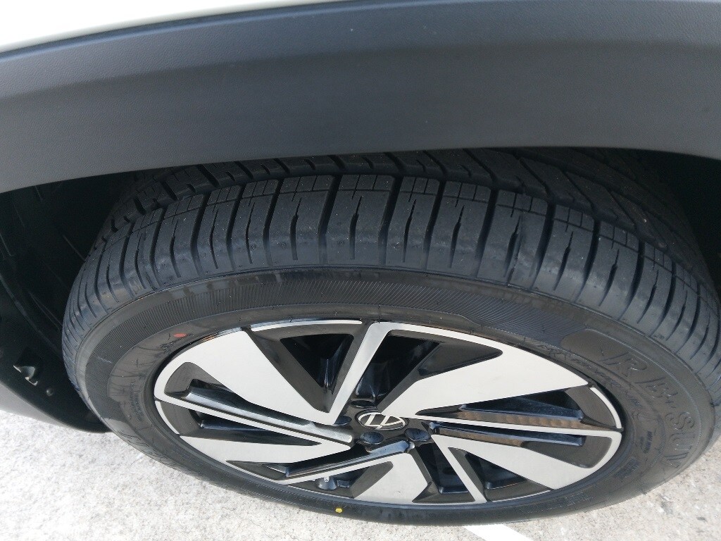 Thumbnail: 2024 Volkswagen Atlas - 9