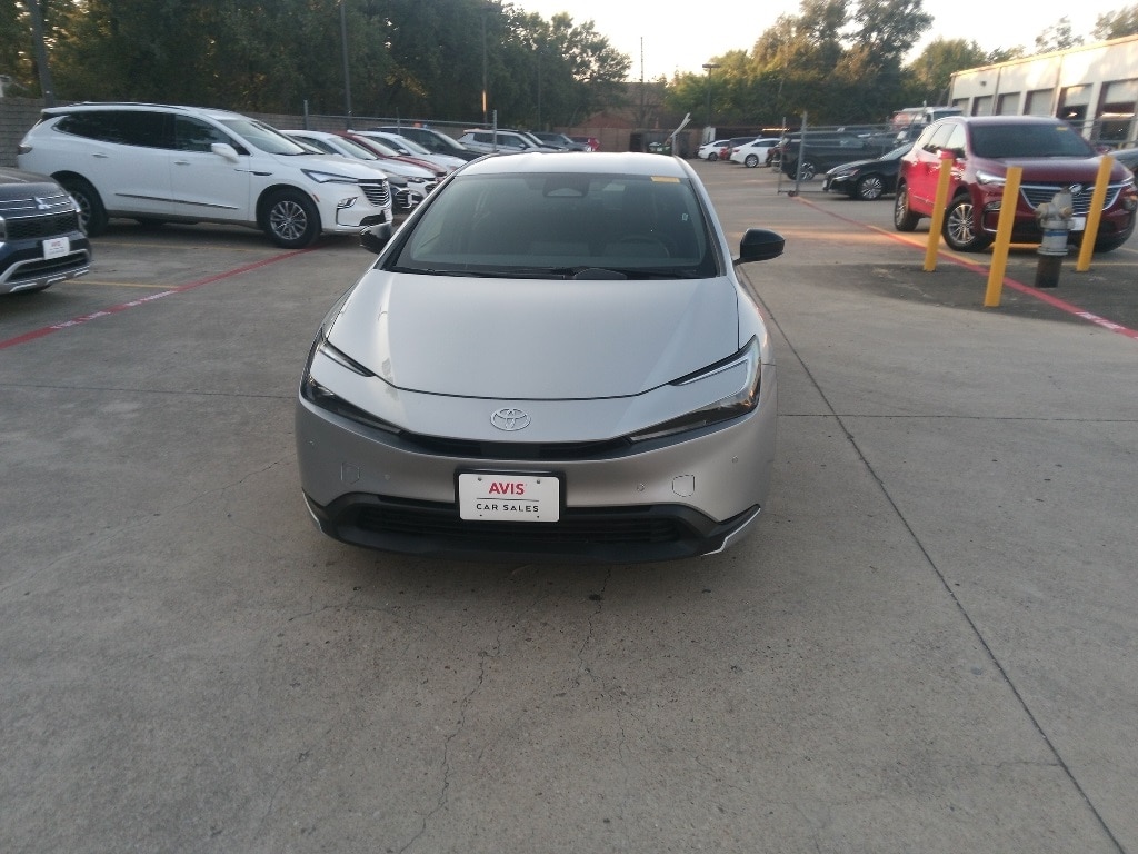 Thumbnail: 2025 Toyota Prius - 5