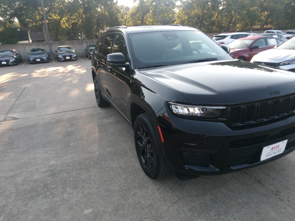 Thumbnail: 2024 Jeep Grand Cherokee L - 3