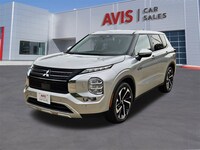 2023 Mitsubishi Outlander SE -
                  Irving, TX