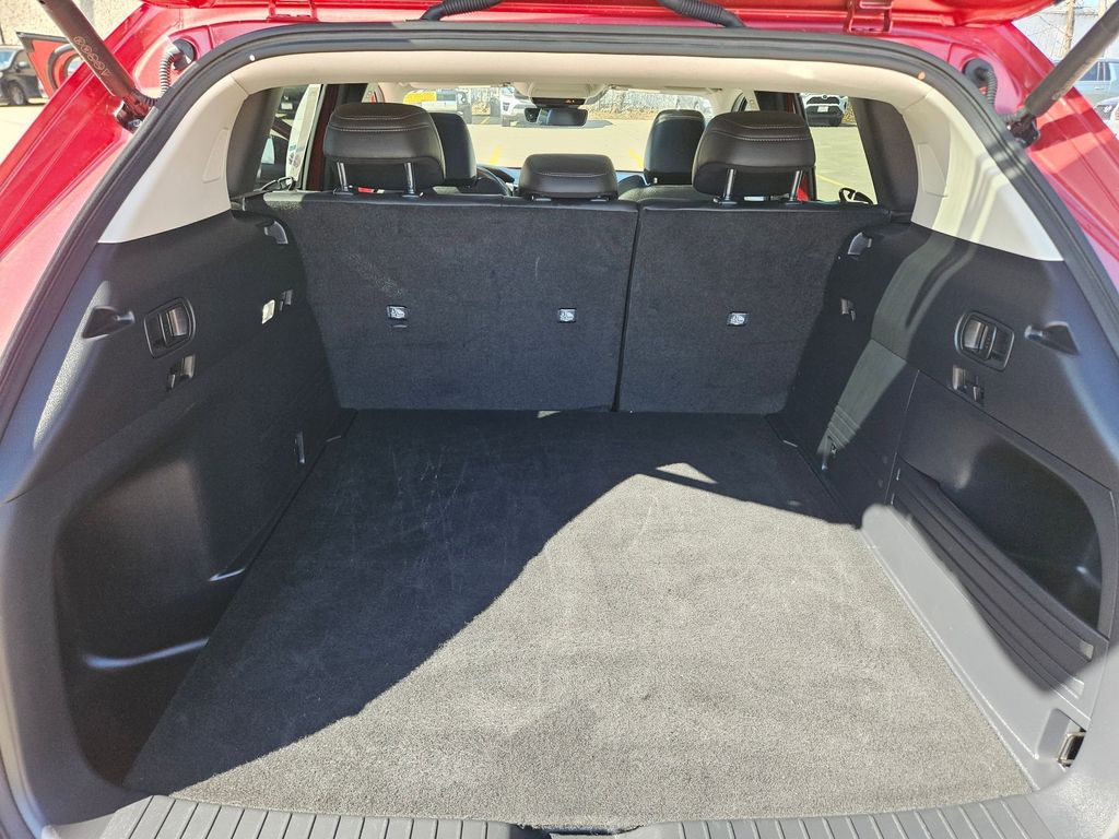 Thumbnail: 2025 Mazda CX-50 - 25