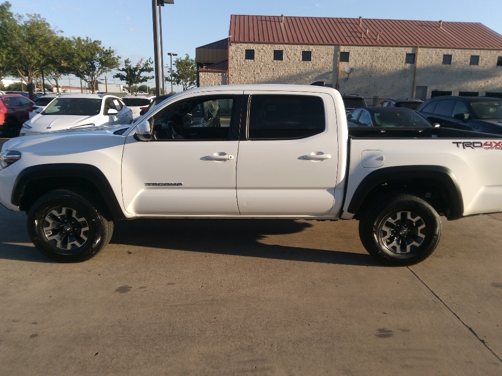 Thumbnail: 2023 Toyota Tacoma - 4