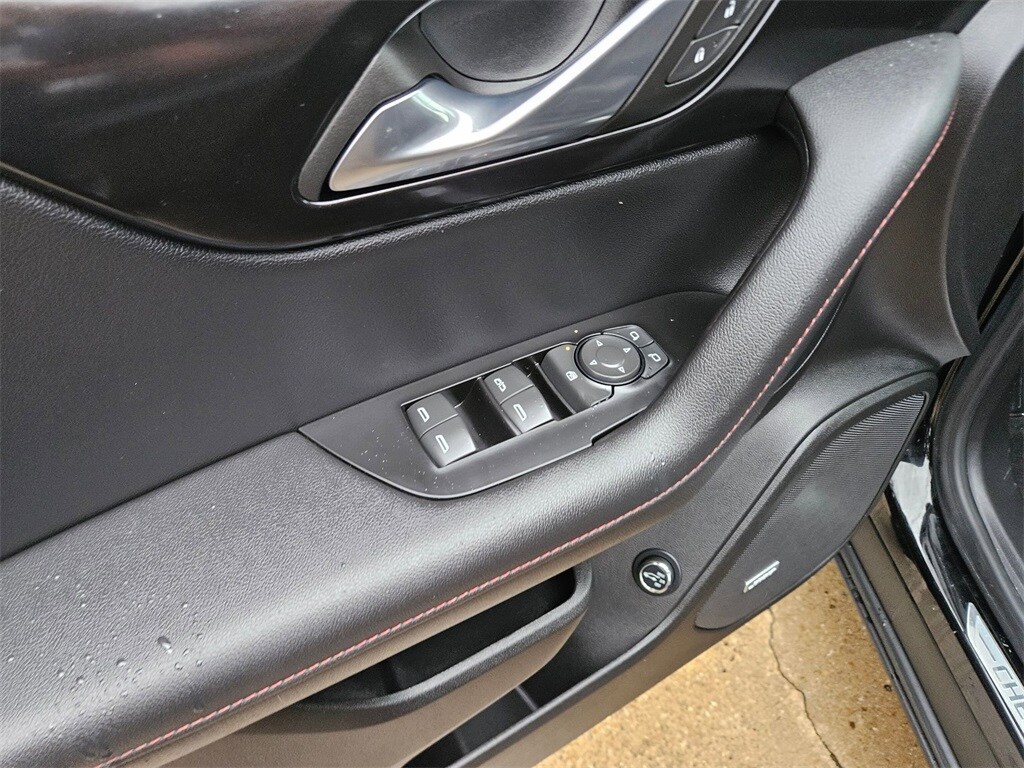 Thumbnail: 2025 Chevrolet Blazer - 14