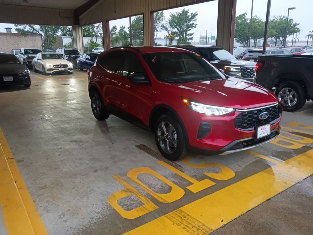 Thumbnail: 2025 Ford Escape - 6