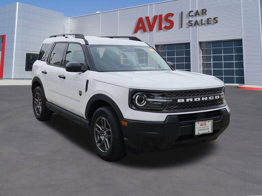 Thumbnail: 2025 Ford Bronco Sport - 9