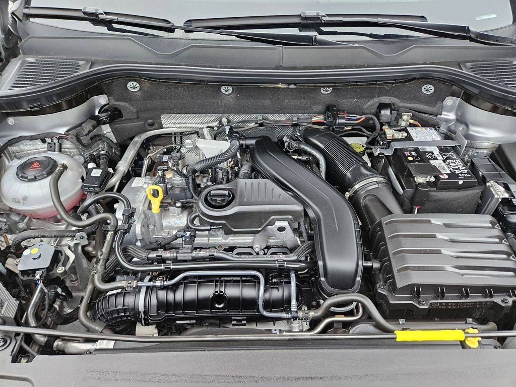 Thumbnail: 2025 Volkswagen Taos - 24