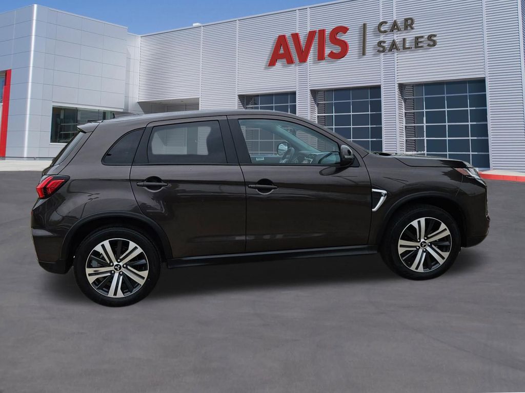 Thumbnail: 2025 Mitsubishi Outlander Sport - 7