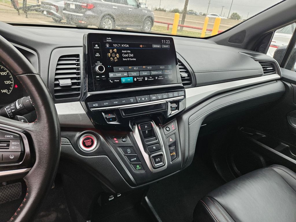 Thumbnail: 2025 Honda Odyssey - 19
