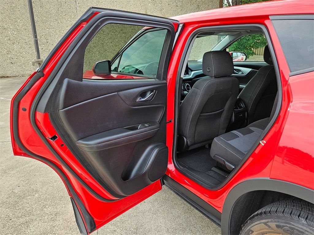 Thumbnail: 2023 Chevrolet Blazer - 22