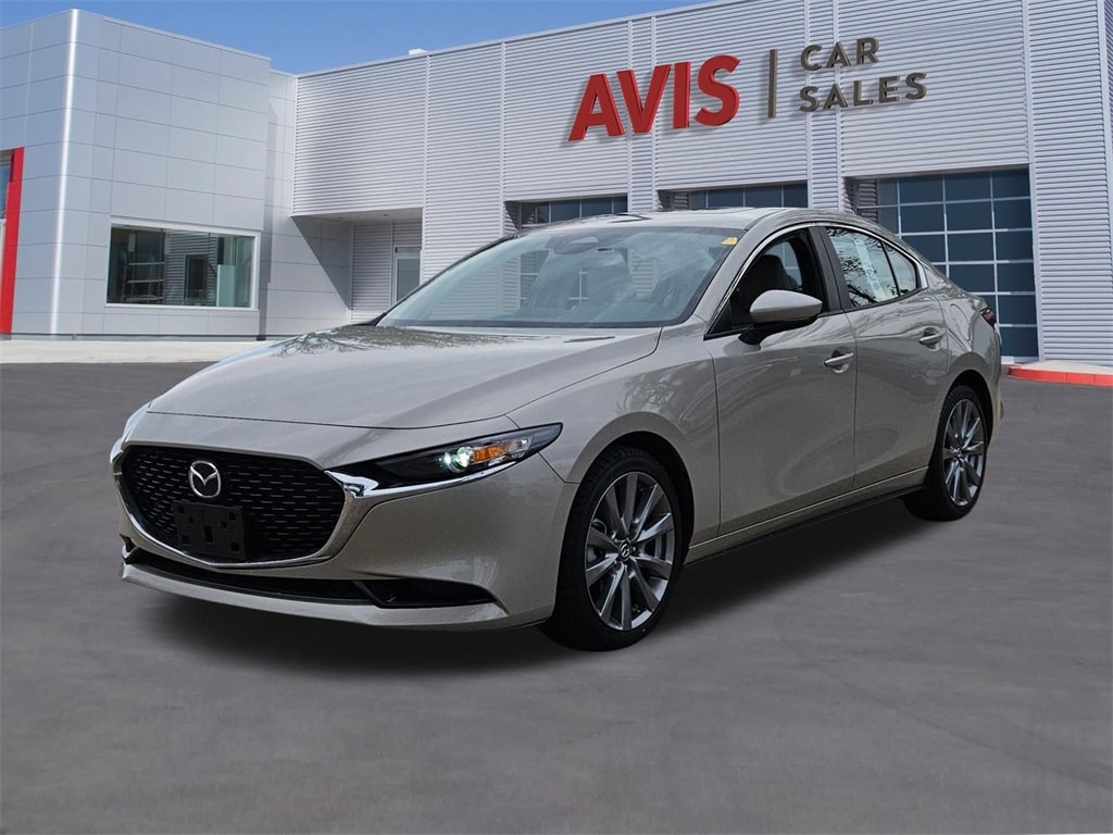 2025 Mazda Mazda3 Preferred's photo