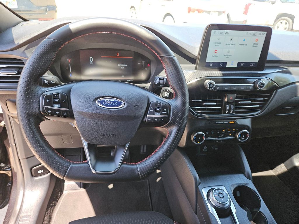 Thumbnail: 2025 Ford Escape - 17