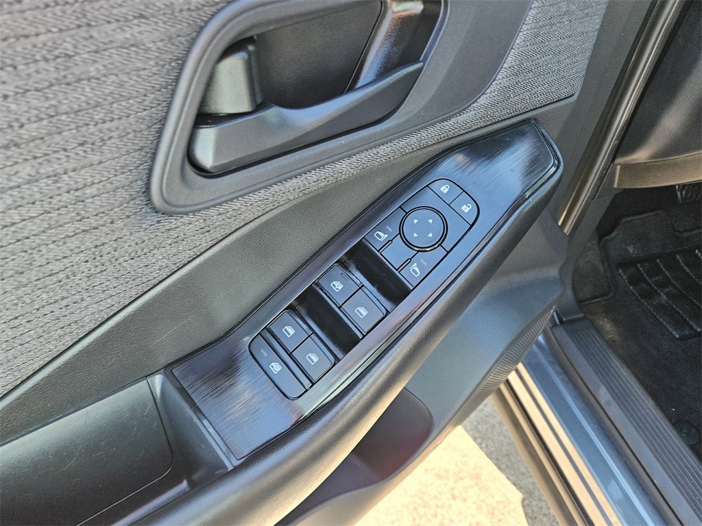 Thumbnail: 2023 Nissan Rogue - 24