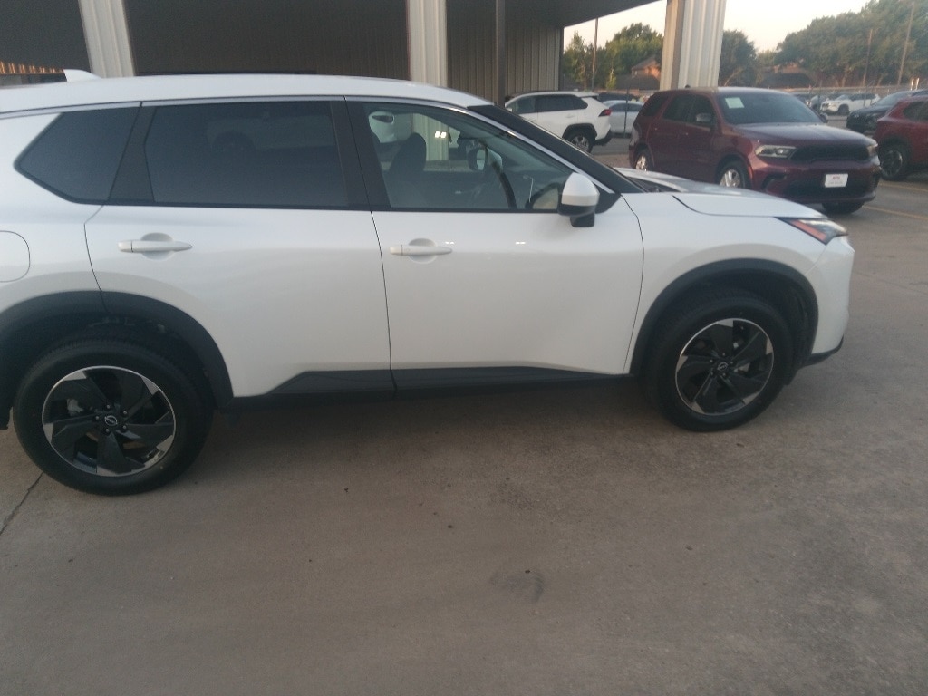 Thumbnail: 2024 Nissan Rogue - 7