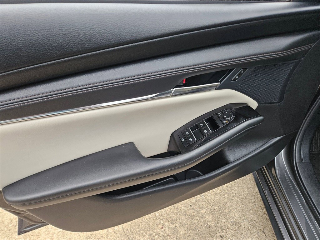 Thumbnail: 2025 Mazda Mazda3 - 13