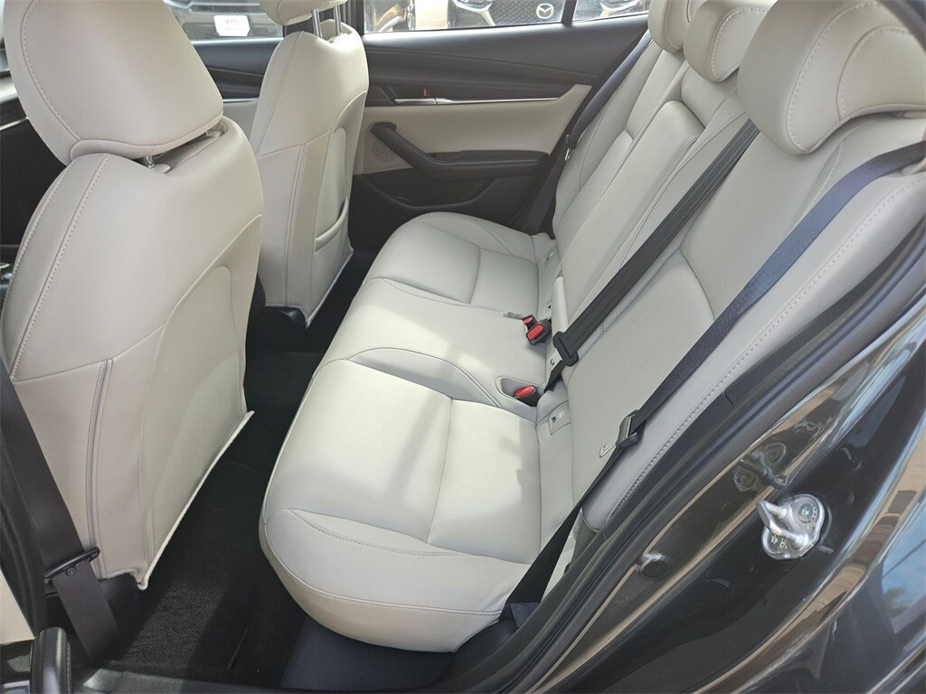 Thumbnail: 2025 Mazda Mazda3 - 26