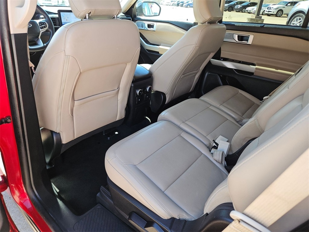 Thumbnail: 2023 Ford Explorer - 25