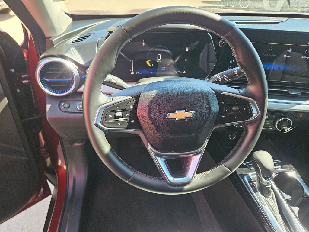 Thumbnail: 2025 Chevrolet Trax - 16