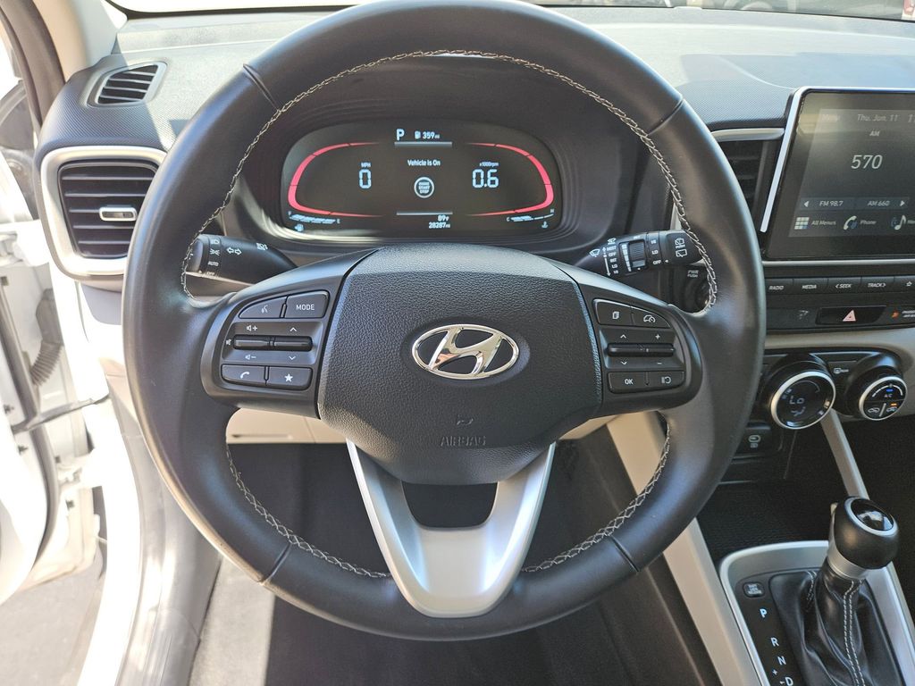 Thumbnail: 2025 Hyundai Venue - 18