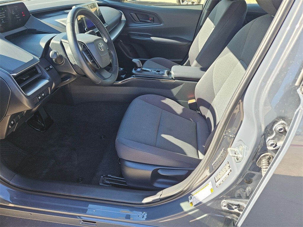 Thumbnail: 2025 Toyota Prius - 11