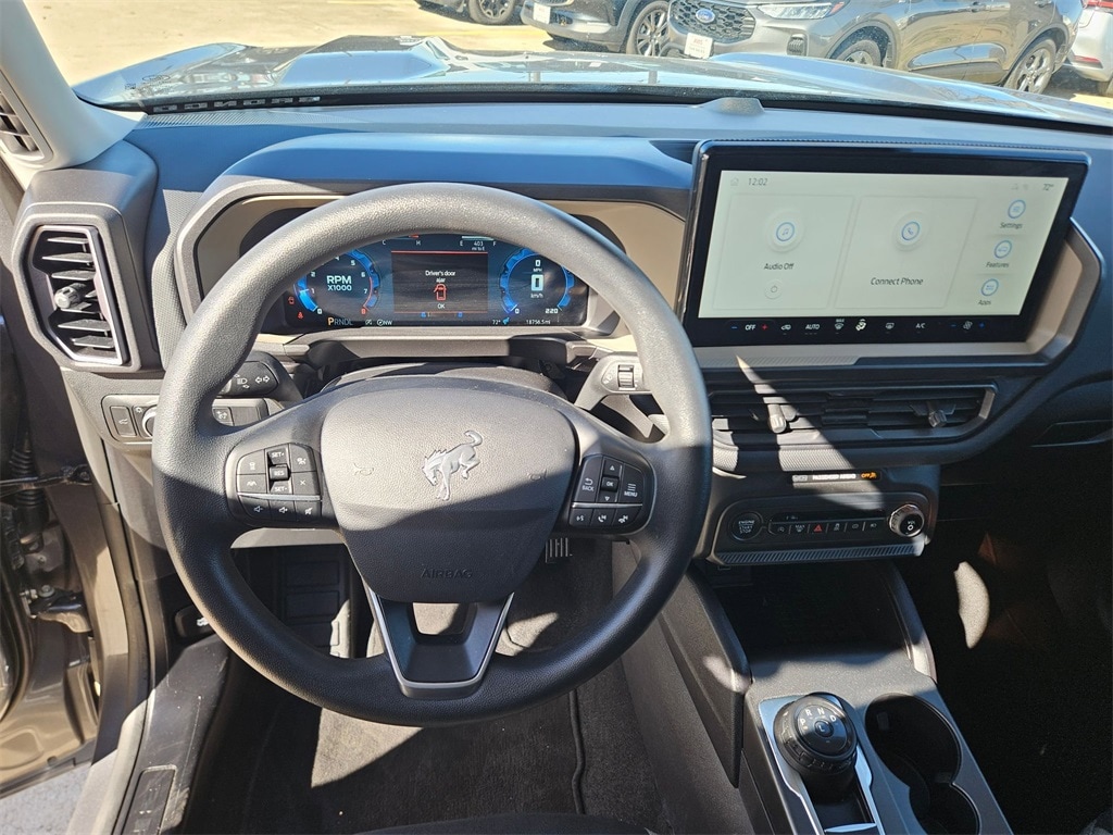 Thumbnail: 2025 Ford Bronco Sport - 17