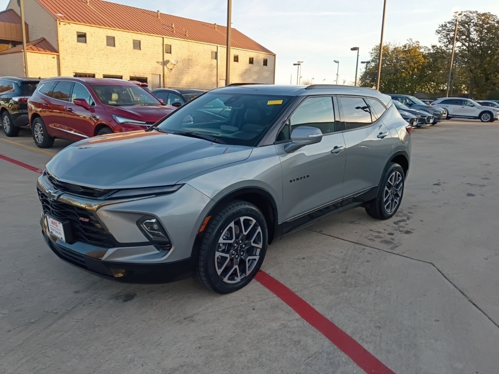 Thumbnail: 2025 Chevrolet Blazer - 1